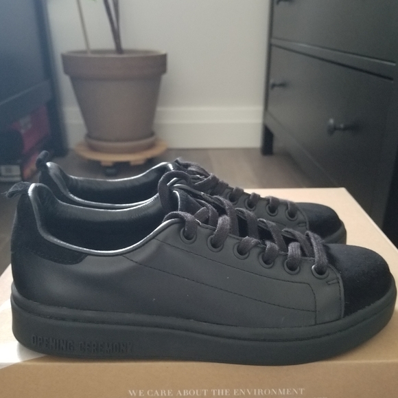 BRAND NEW! OPENING CEREMONY SNEAKERS - Picture 4 of 4